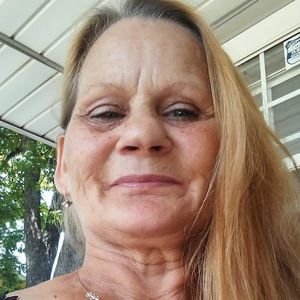 Meet your Posher, Thelma